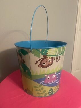Children’s Animal Print Bucket